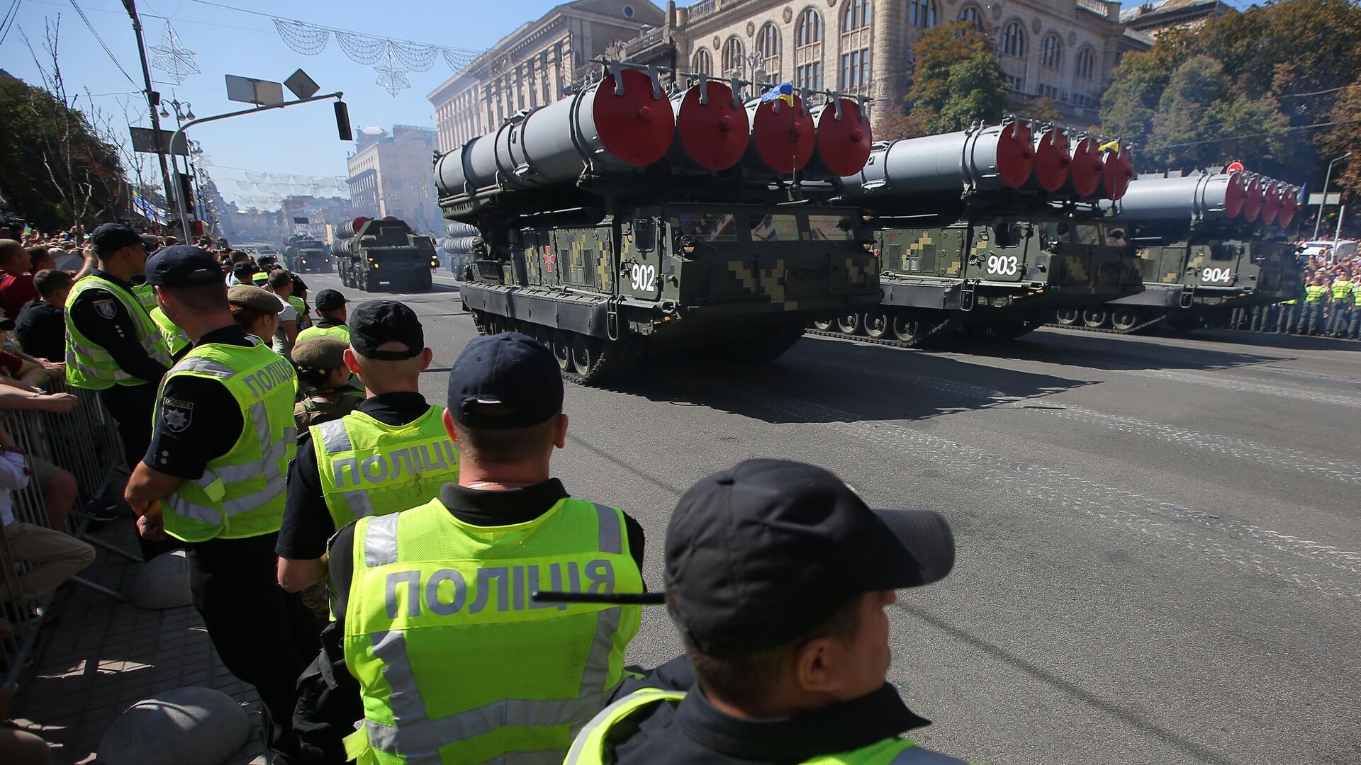 Ukrainian S-300 launchers on parade during Independence Day Celebrations in 2018. File photo. - Sputnik International, 1920, 27.02.2022