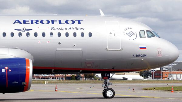 The logo of Russia's flagship airline Aeroflot is seen on an Airbus A320-200 in Colomiers near Toulouse, France, September 26, 2017 - Sputnik International