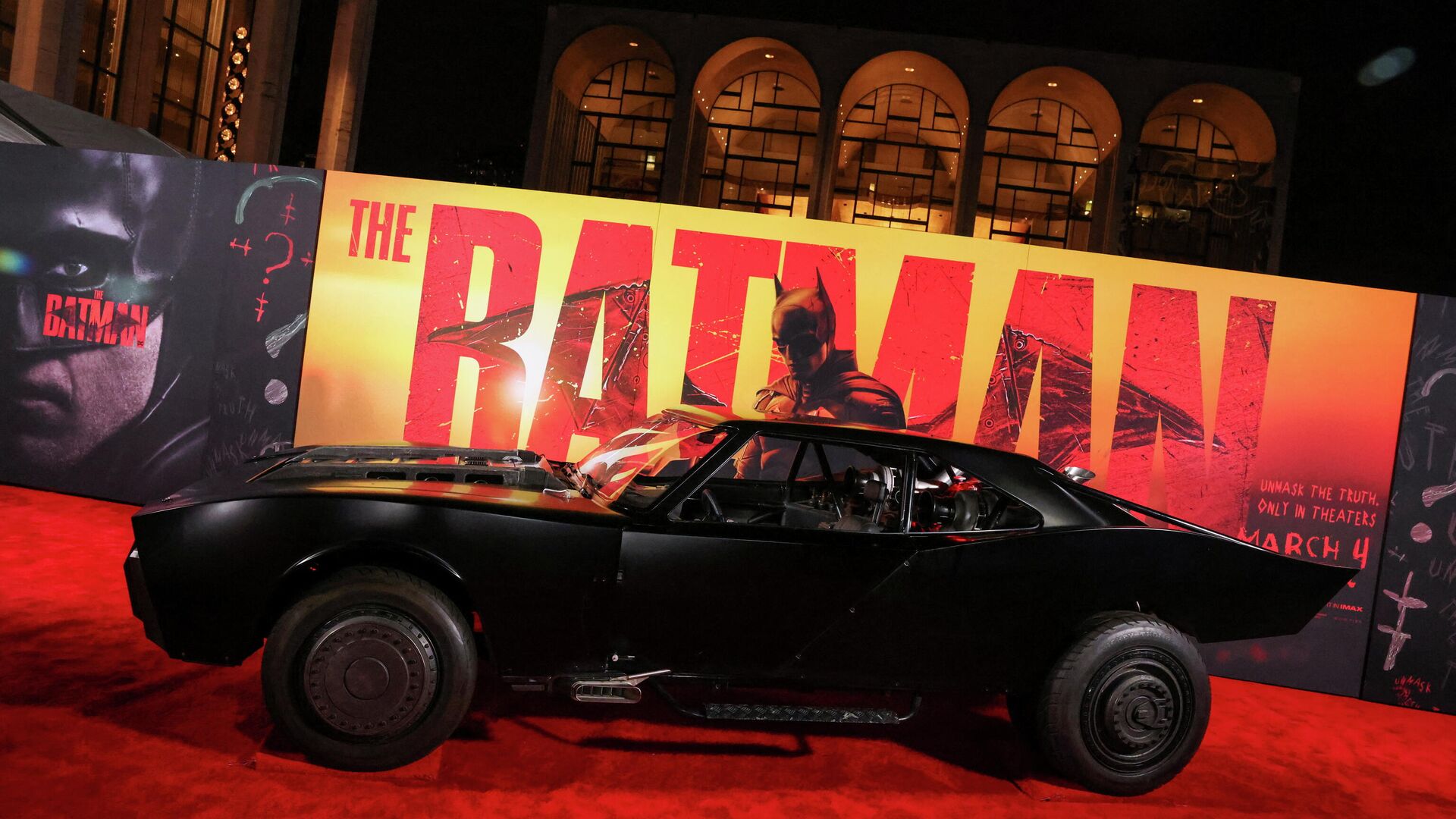 A Batmobile is seen on the red carpet during the New York Premiere of The Batman, in New York City, U.S. March 1, 2022.  - Sputnik International, 1920, 08.03.2022