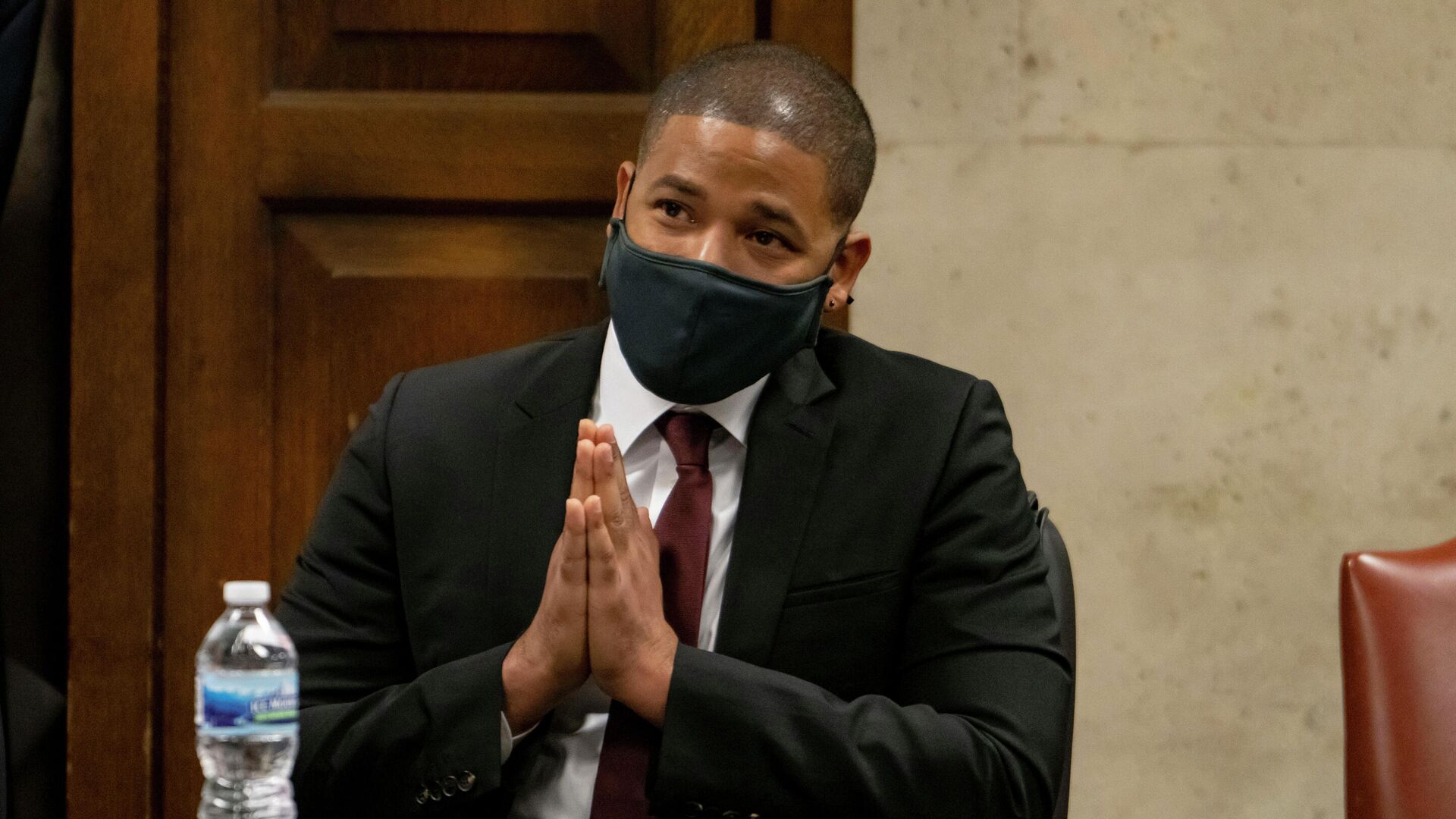 Actor Jussie Smollett listens as his grandmother Molly testifies at his sentencing hearing at the Leighton Criminal Court Building, Thursday, March 10, 2022, in Chicago. - Sputnik International, 1920, 11.03.2022