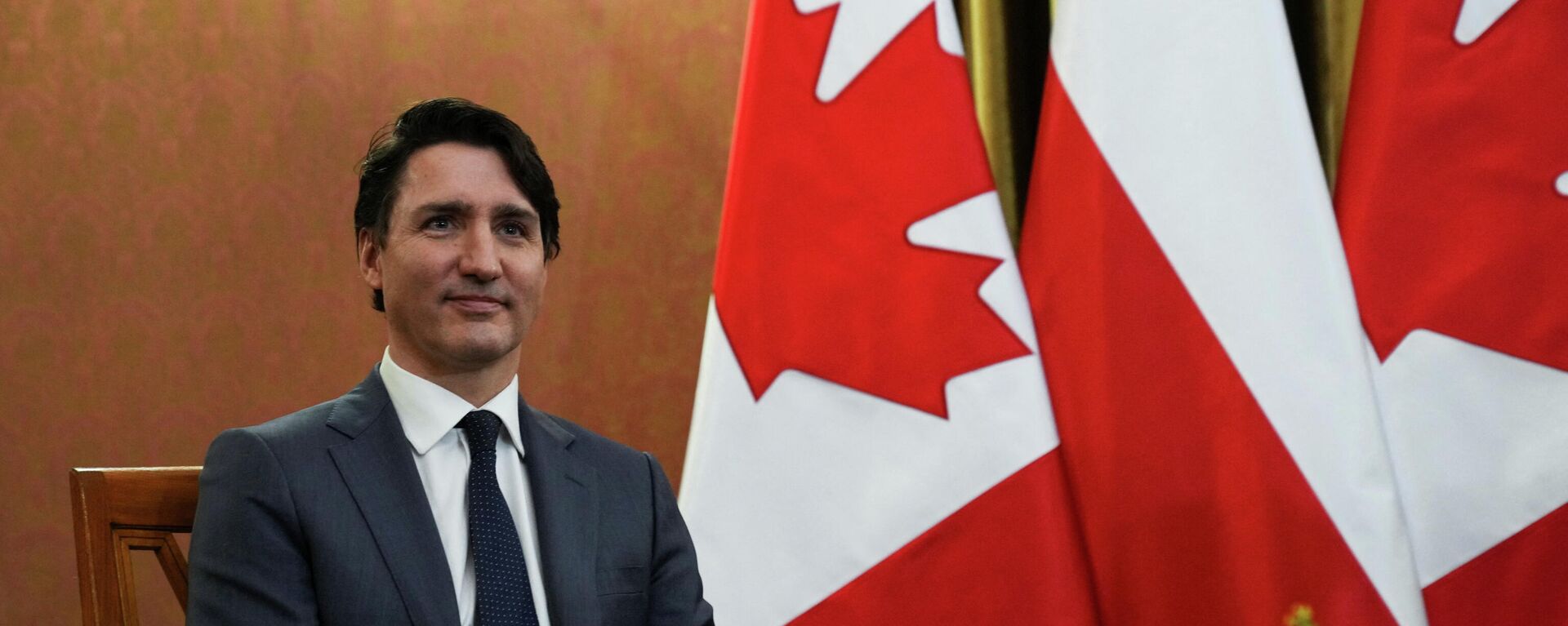 Canadian Prime Minister Justin Trudeau sits as he meets Polish Prime Minister Mateusz Morawiecki, amid Russia's invasion of Ukraine, in Warsaw, Poland, March 10, 2022 - Sputnik International, 1920, 14.03.2022