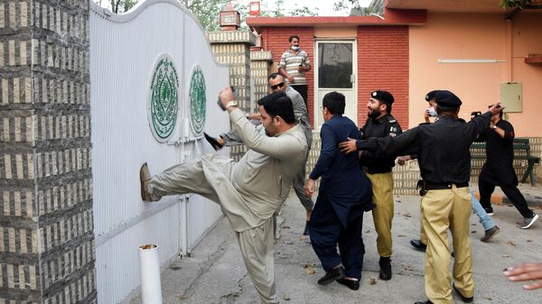  - Sputnik International