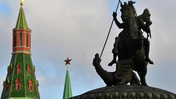Statue of George the Victorious on Manezhnaya Square. - Sputnik International