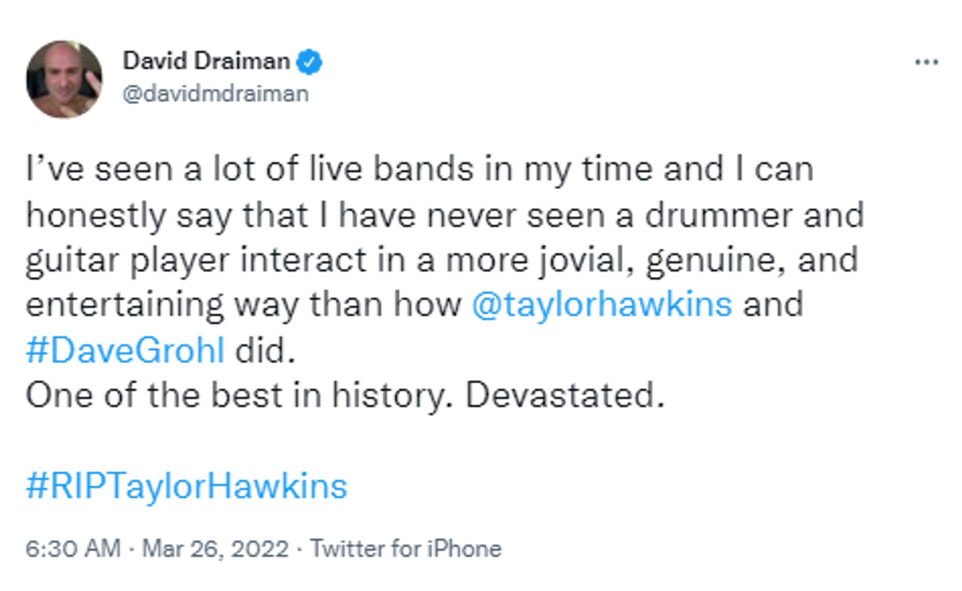 A screenshot of a tweet commemorating Foo Fighters drummer Taylor Hawkins - Sputnik International, 1920, 26.03.2022