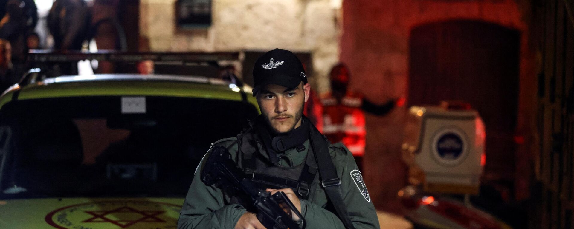 An Israeli Border policeman secure the are following an incident inside Jerusalem's Old city March 7, 2022 REUTERS/Ammar Awad - Sputnik International, 1920, 30.03.2022