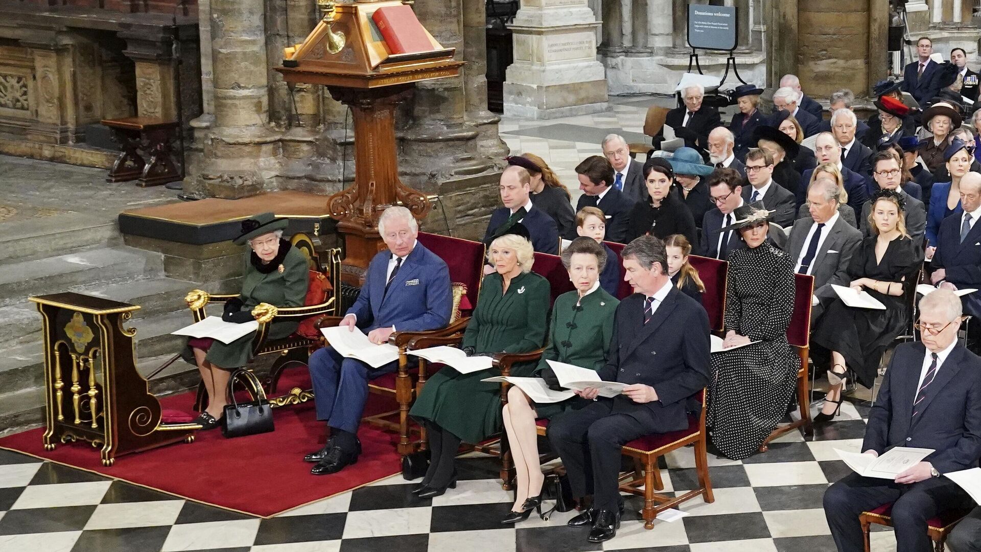 Front row from left, Britain's Queen Elizabeth II, Britain's Prince Charles, Camilla, Duchess of Cornwall, Britain's Princess Anne, Tim Laurence, and Britain's Prince Andrew, attend a Service of Thanksgiving for the life of Prince Philip, Duke of Edinburgh at Westminster Abbey in London, Tuesday, March 29, 2022 - Sputnik International, 1920, 29.03.2022