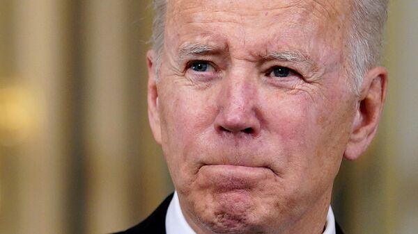 U.S. President Joe Biden responds to a question about Ukraine during an event to announce his budget proposal for fiscal year 2023, in the State Dining Room at the White House in Washington, U.S., March 28, 2022. - Sputnik International