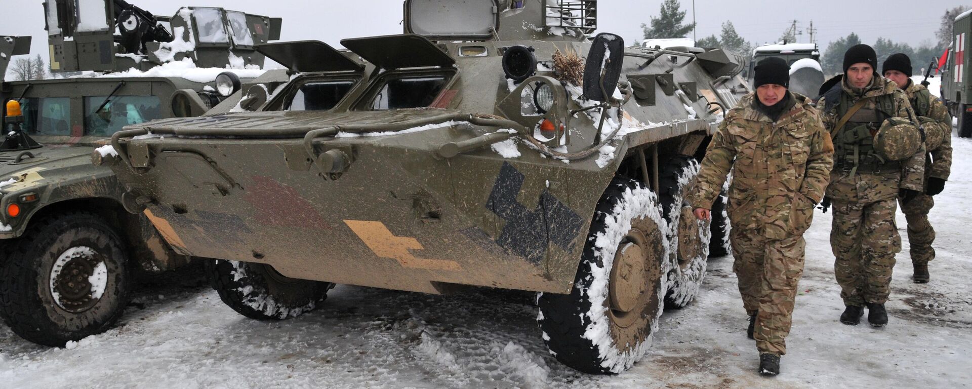 Ukrainian armoured transporter during inspection. File photo. - Sputnik International, 1920, 30.03.2022