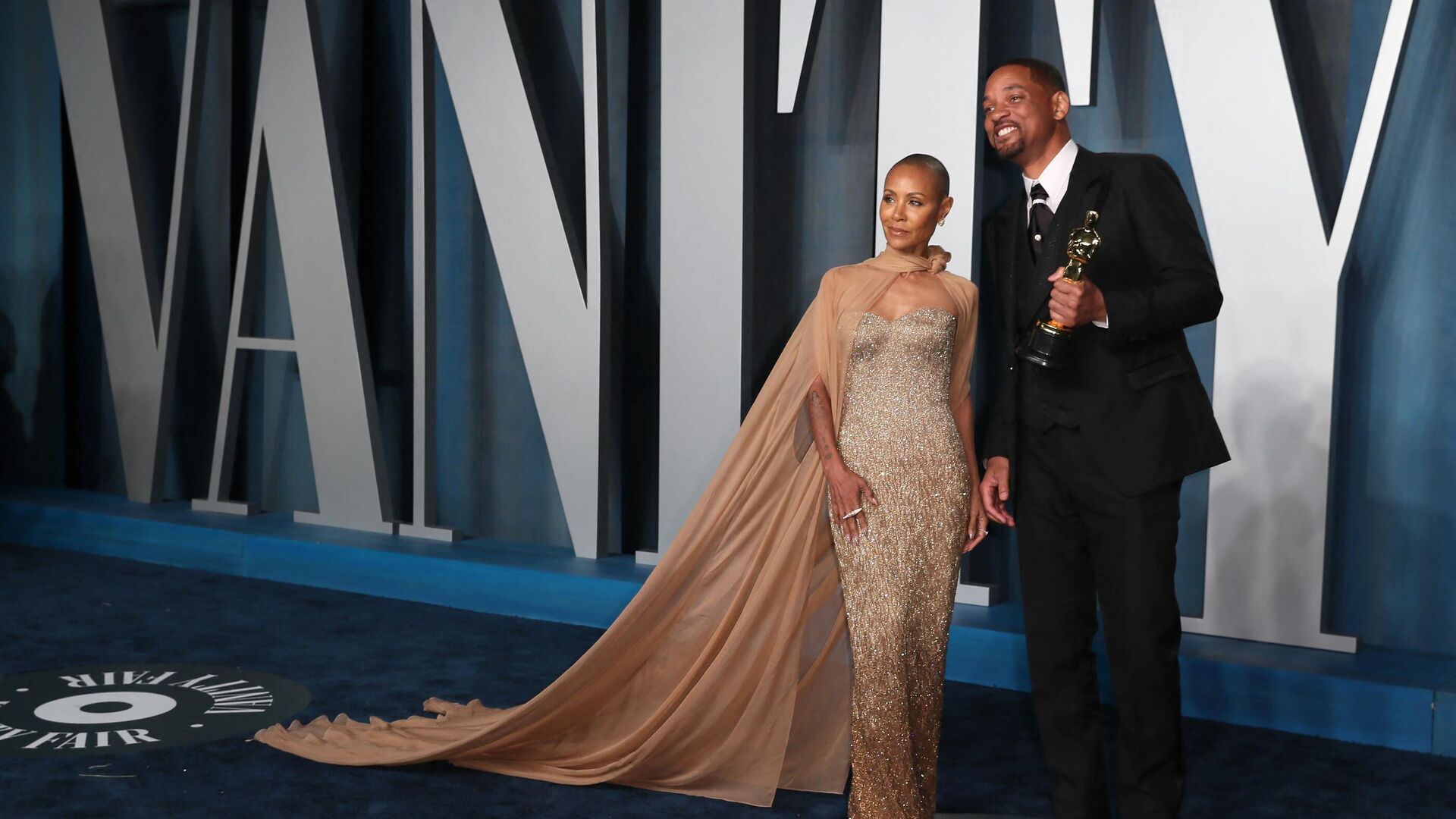 Will Smith and Jada Pinkett Smith arrive at the Vanity Fair Oscar party during the 94th Academy Awards in Beverly Hills, California, U.S., March 27, 2022. - Sputnik International, 1920, 01.04.2022