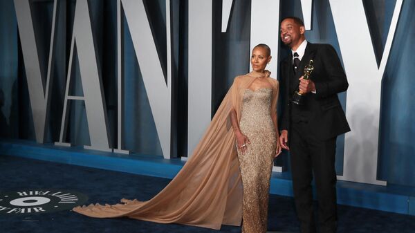 Will Smith and Jada Pinkett Smith arrive at the Vanity Fair Oscar party during the 94th Academy Awards in Beverly Hills, California, U.S., March 27, 2022. - Sputnik International