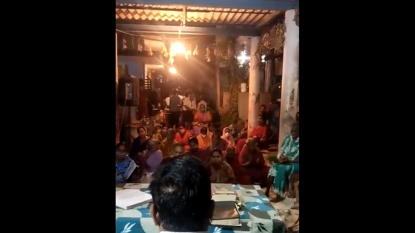Christians Reciting Prayers Inside Ram Temple in Andhra Pradesh - Sputnik International