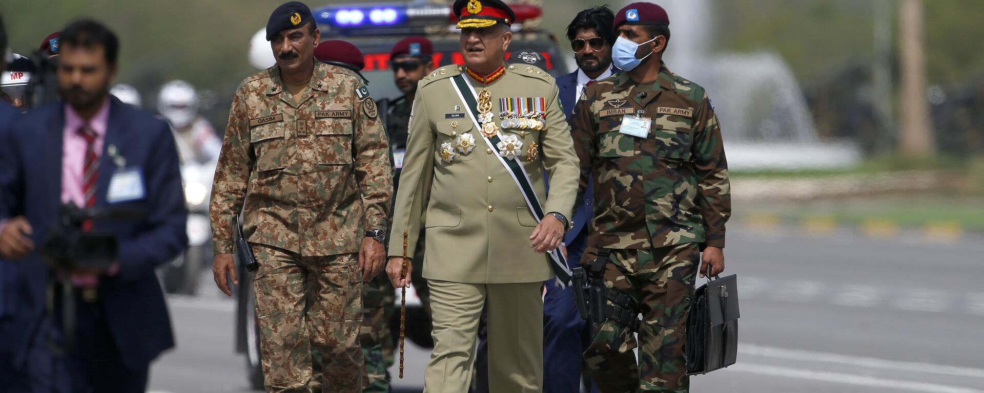 Pakistan's Army Chief General Qamar Javed Bajwa attends a military parade to mark Pakistan National Day in Islamabad, Pakistan, Wednesday, March 23, 2022.  - Sputnik International, 1920, 16.11.2022