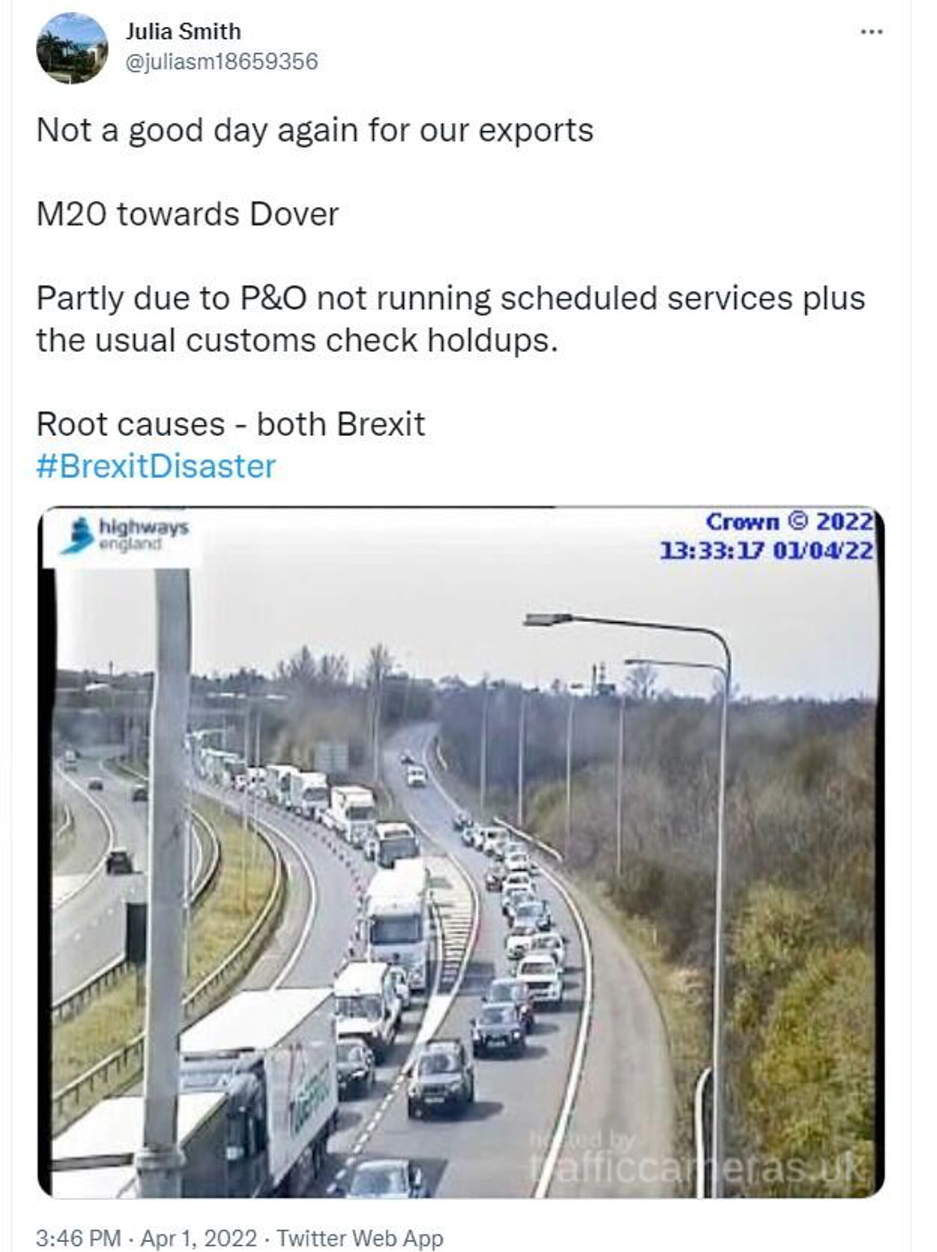 Traffic jam at road M20 towards Dover // Twitter Julia Smith (@juliasm18659356) - Sputnik International, 1920, 03.04.2022