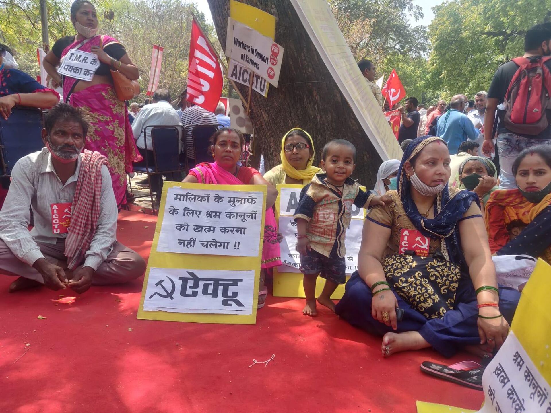 ASHA workers protesting in Delhi's Jantar Mantar - Sputnik International, 1920, 04.04.2022