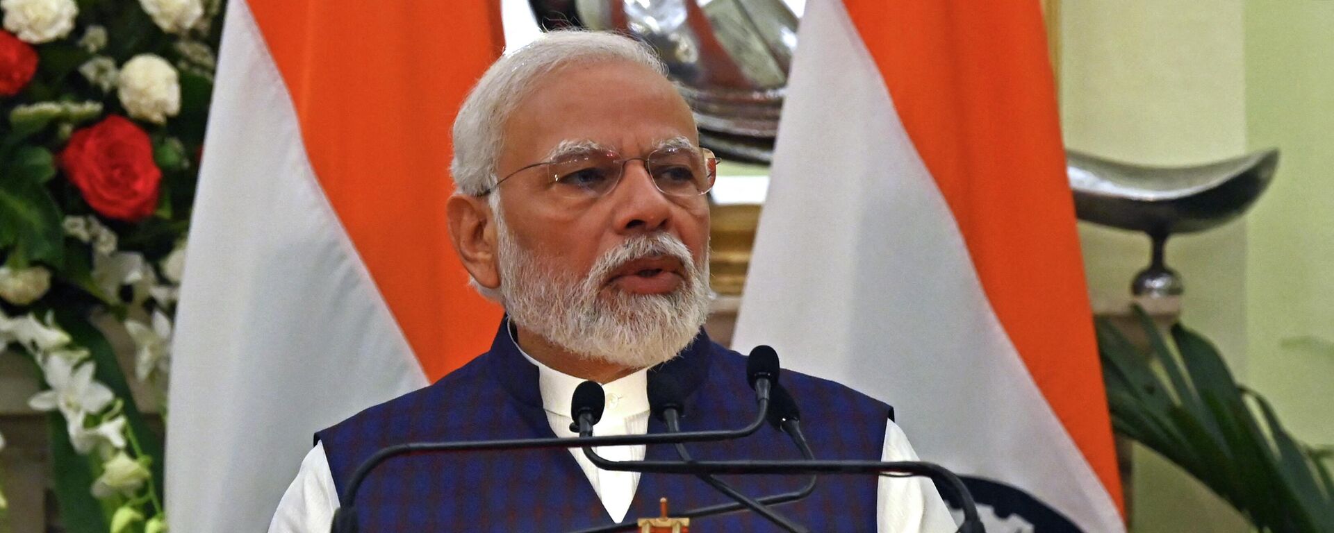 India's Prime Minister Narendra Modi speaks during a joint press briefing with his Nepal's counterpart Sher Bahadur Deuba (not pictured) after the exchange of agreements ceremony at the Hyderabad House in New Delhi on April 2, 2022. - Sputnik International, 1920, 13.04.2022