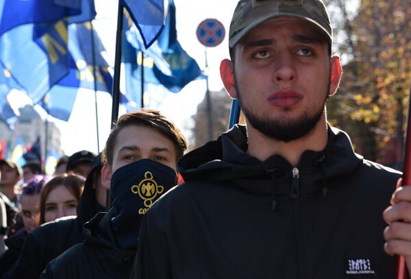 2019: Kiev. Members of the Sokol Organization – another youth group associated with the ultra-right Svoboda Party, during a march dedicated to Ukraine Defender Day. - Sputnik International