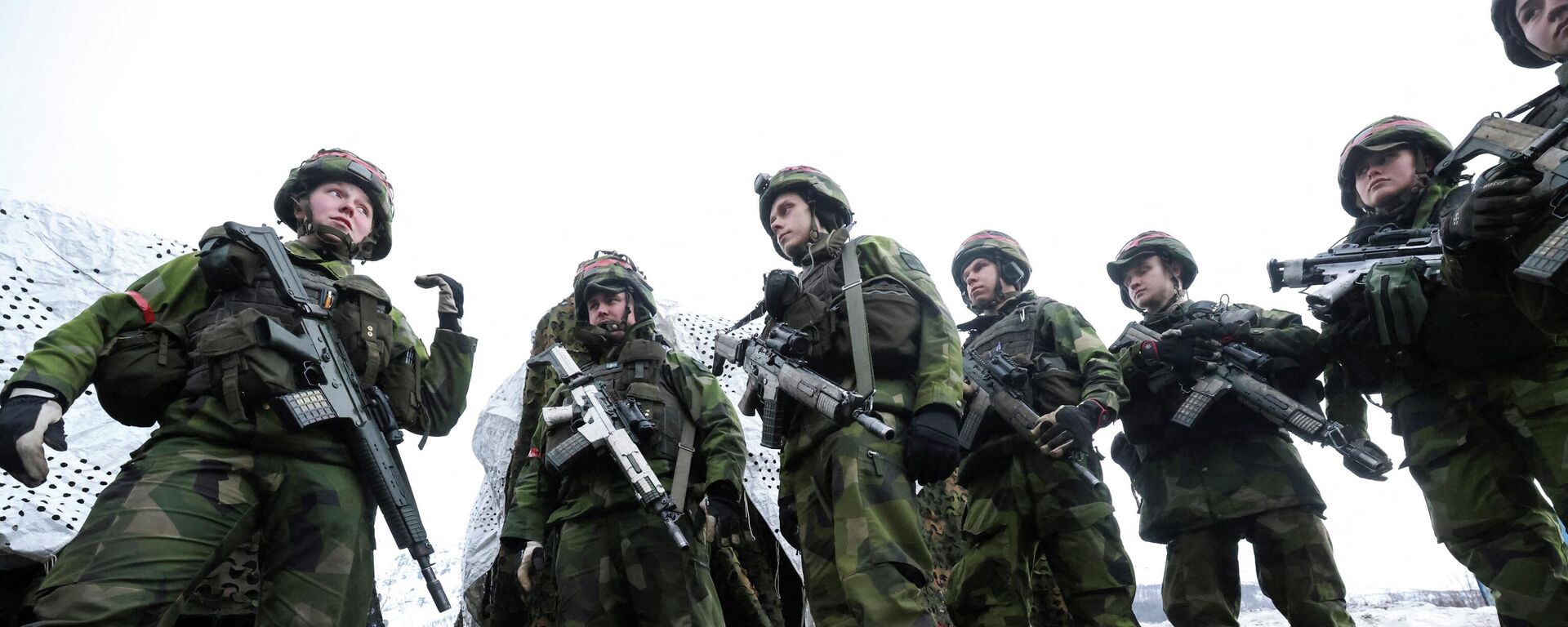 Swedish soldiers take part in a military exercise called Cold Response 2022, gathering around 30,000 troops from NATO member countries plus Finland and Sweden, amid Russia's invasion of Ukraine, in Evenes, Norway, March 22, 2022.  - Sputnik International, 1920, 16.04.2022