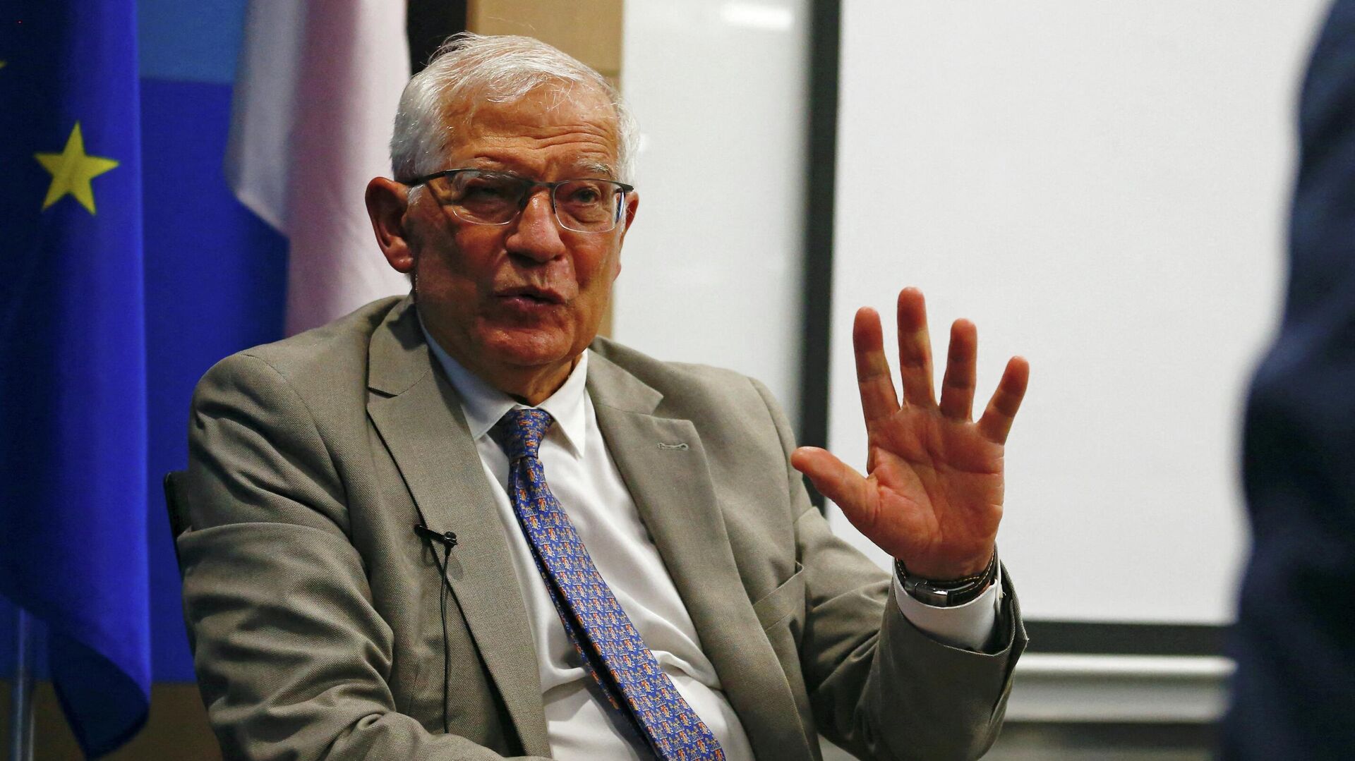 Josep Borrell, European High Representative of the Union for Foreign Affairs gestures as he speaks during an interview at EU Delegation office in Jakarta, Indonesia, June 3, 2021. REUTERS/Ajeng Dinar Ulfiana/File Photo - Sputnik International, 1920, 11.04.2022