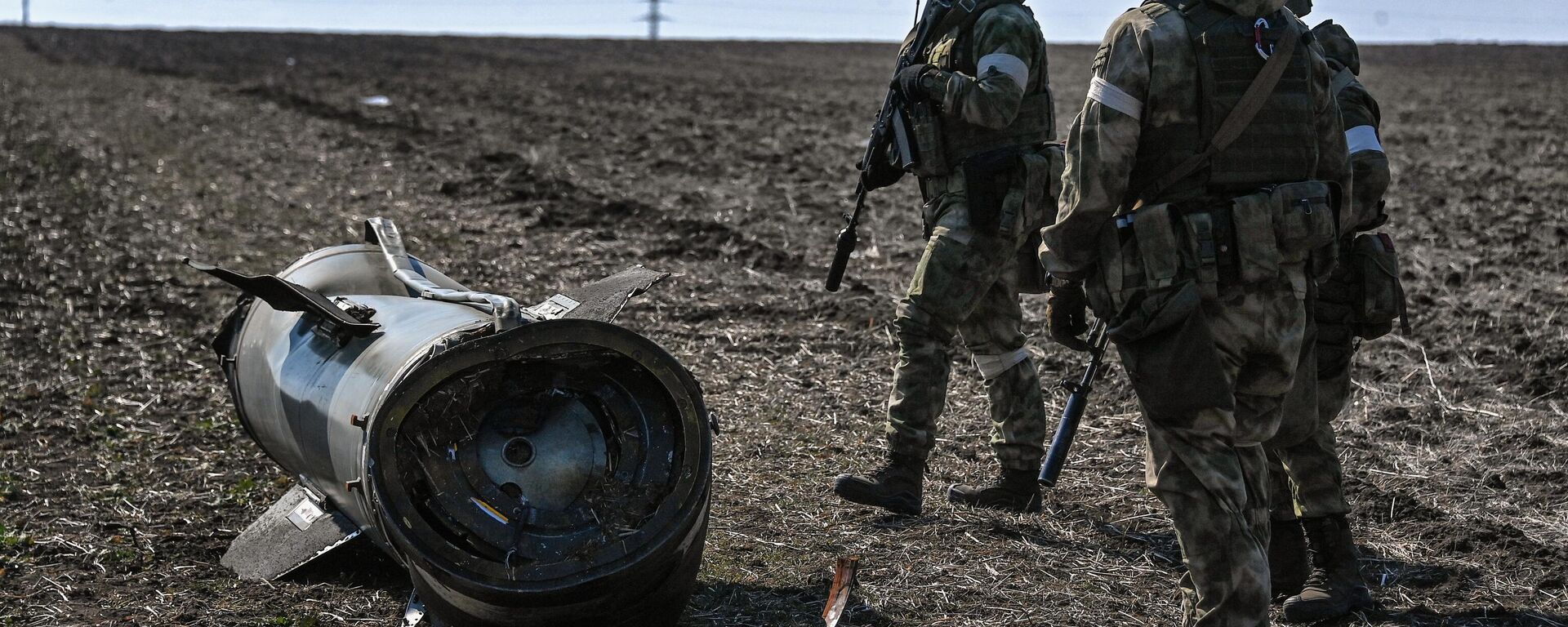 Parts of Ukraine's 'Tochka-U' missile shot down outside Berdyansk, March 2022. - Sputnik International, 1920, 15.04.2022