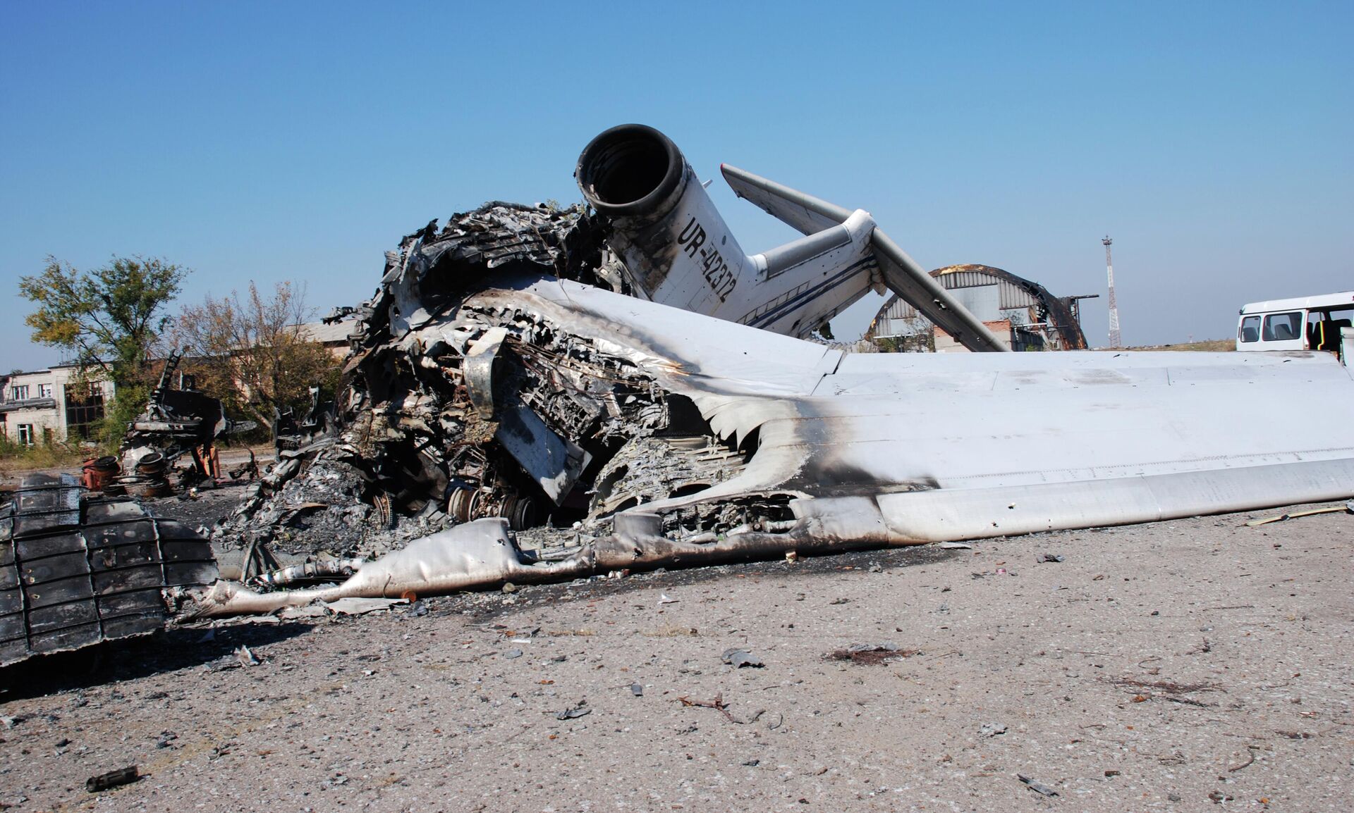 Aircraft wreckage at the Donetsk International Airport. October 2014. - Sputnik International, 1920, 16.04.2022
