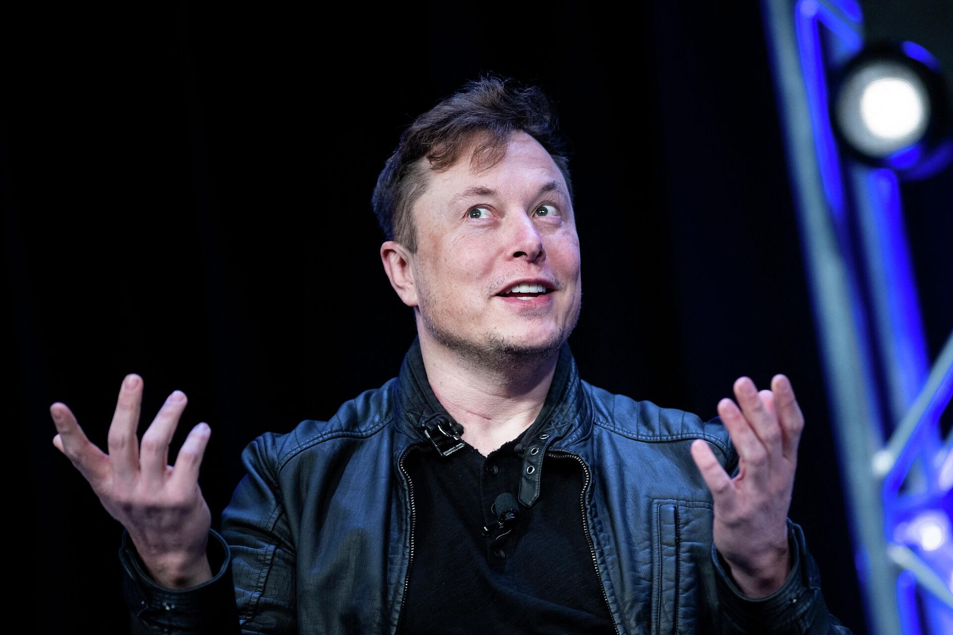 In this file photo taken on March 9, 2020 Elon Musk, founder of SpaceX, speaks during the Satellite 2020 at the Washington Convention Center in Washington, DC - Sputnik International, 1920, 08.05.2022