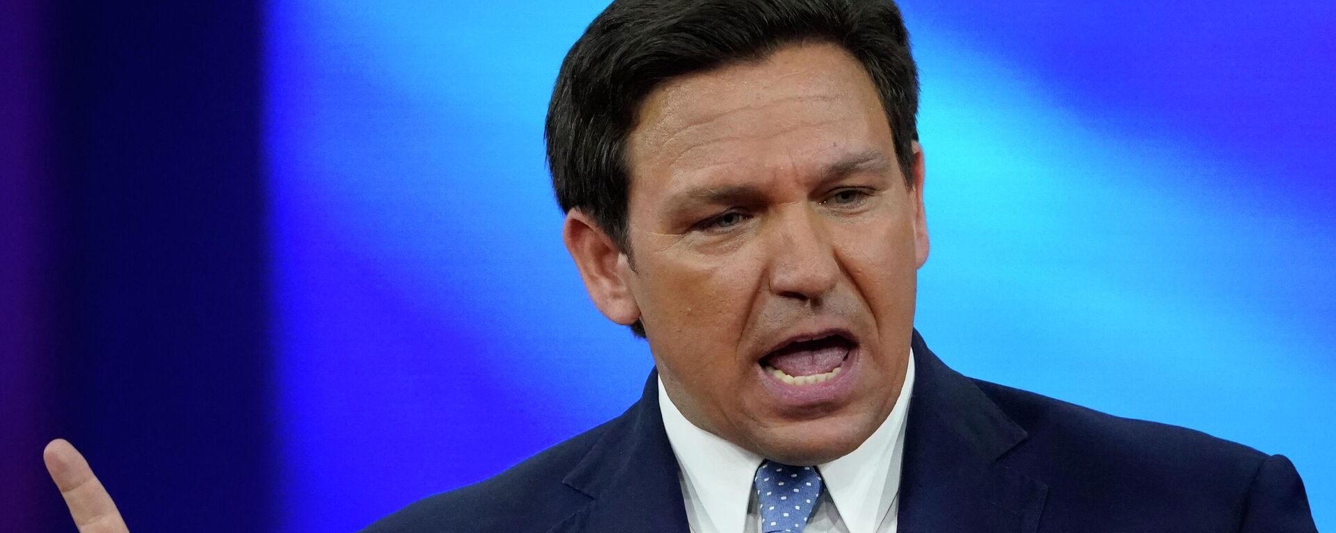 Florida Gov. Ron DeSantis speaks at the Conservative Political Action Conference (CPAC), Feb. 24, 2022, in Orlando,  - Sputnik International, 1920, 21.09.2022