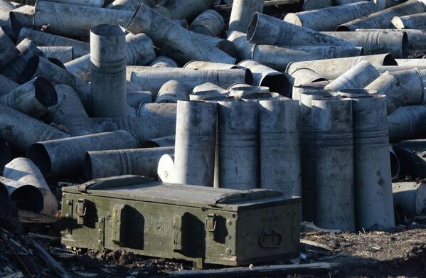 Shell casings in a destroyed Ukrainian fortified area on the outskirts of the town Debaltseve. Ukraine has been using shells identical to these to attack Donbass cities for the past eight years. - Sputnik International