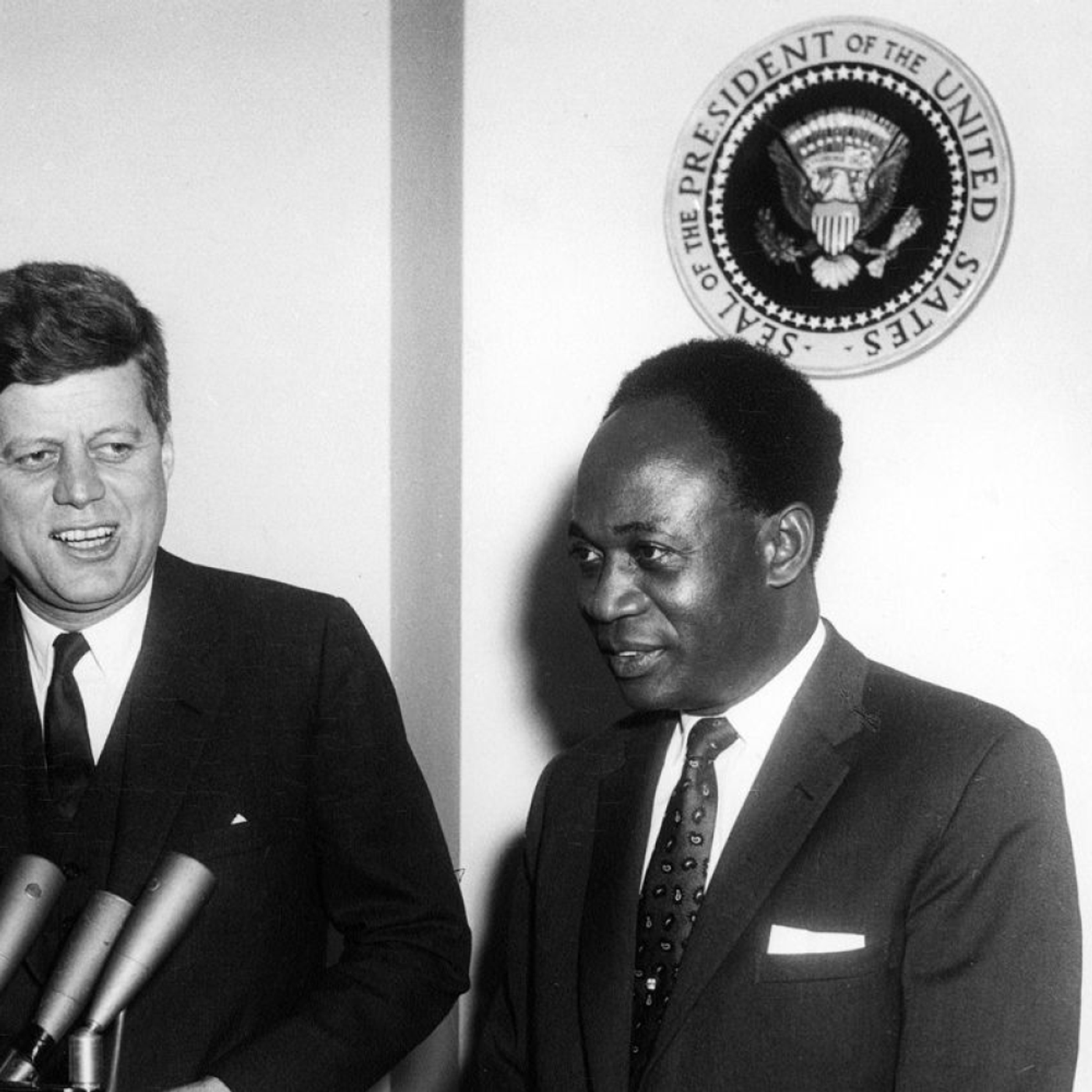 Full article: Kwame Nkrumah's Suits: Sartorial Politics in Ghana