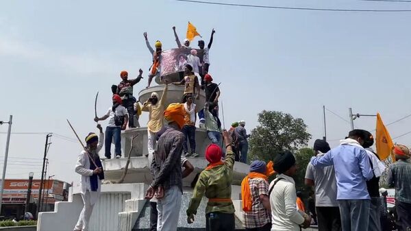 Open call for Khalistan in Patiala, Punjab! Hindu Nationalists and Khalistan supporting Sikhs have clashed today in India and the Khalistan movement is not anymore limited to a group of Sikhs in Canada or UK! - Sputnik International