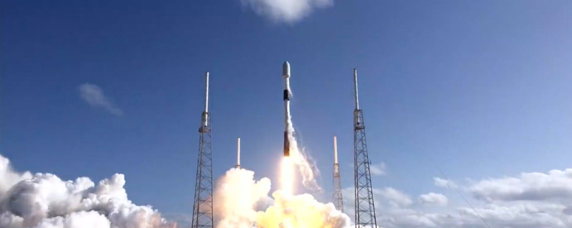 Falcon 9 launches 53 Starlink satellites to orbit on April 29, 2022 - Sputnik International, 1920, 29.04.2022