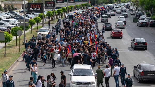 Participants of opposition rally in Yerevan - Sputnik International
