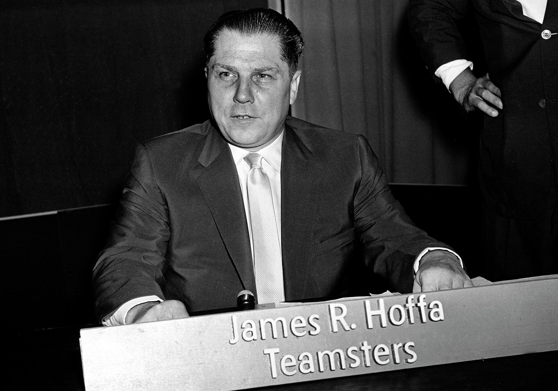 FILE - This photo shows Teamsters Union president Jimmy Hoffa in Washington on July 26, 1959. The FBI's recent confirmation that it was looking at a spot near a New Jersey landfill as the possible burial site of former Teamsters boss Jimmy Hoffa is the latest development in a search that began when he disappeared in 1975. - Sputnik International, 1920, 04.05.2022