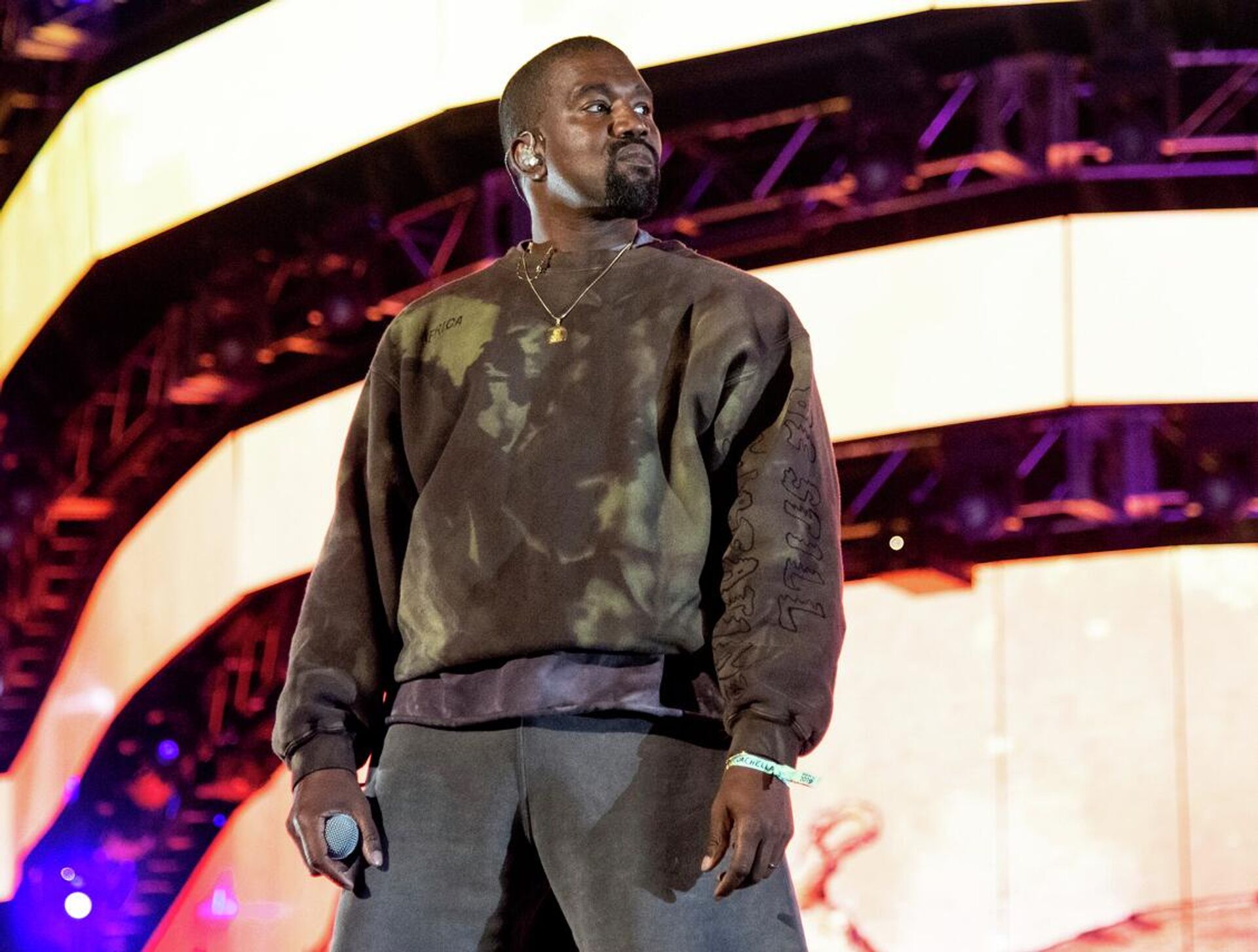 This April 20, 2019 file photo shows Kanye West performing at the Coachella Music & Arts Festival in Indio, Calif. - Sputnik International, 1920, 23.10.2022