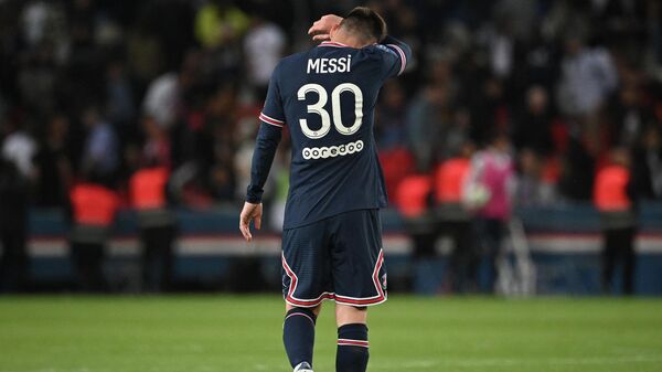 Paris Saint-Germain's Argentinian forward Lionel Messi reacts at the end of the French L1 football match between Paris-Saint Germain (PSG) and ES Troyes AC at The Parc des Princes Stadium in Paris on May 8, 2022. - - Sputnik International