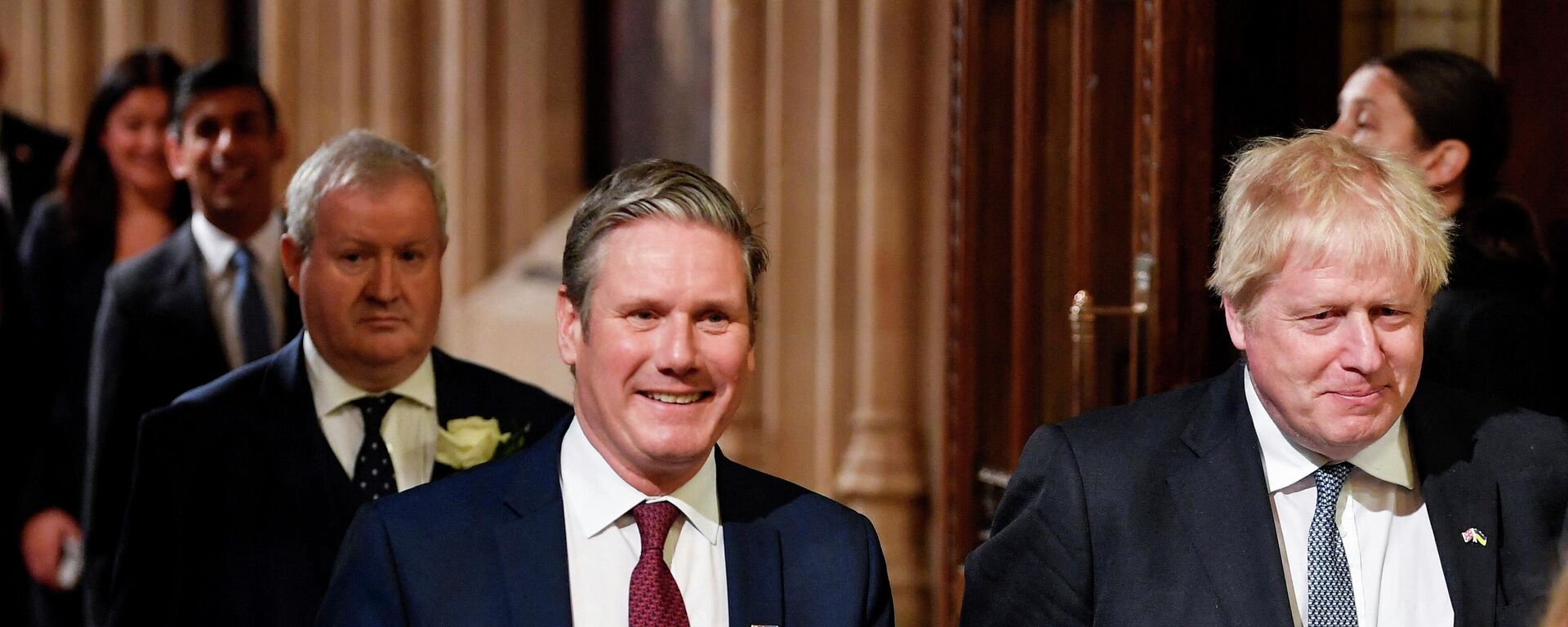 Britain's Prime Minister Boris Johnson, right, and British Labour Party opposition leader Keir Starmer proceed through the Members' Lobby for the State Opening of Parliament - Sputnik International, 1920, 18.05.2022