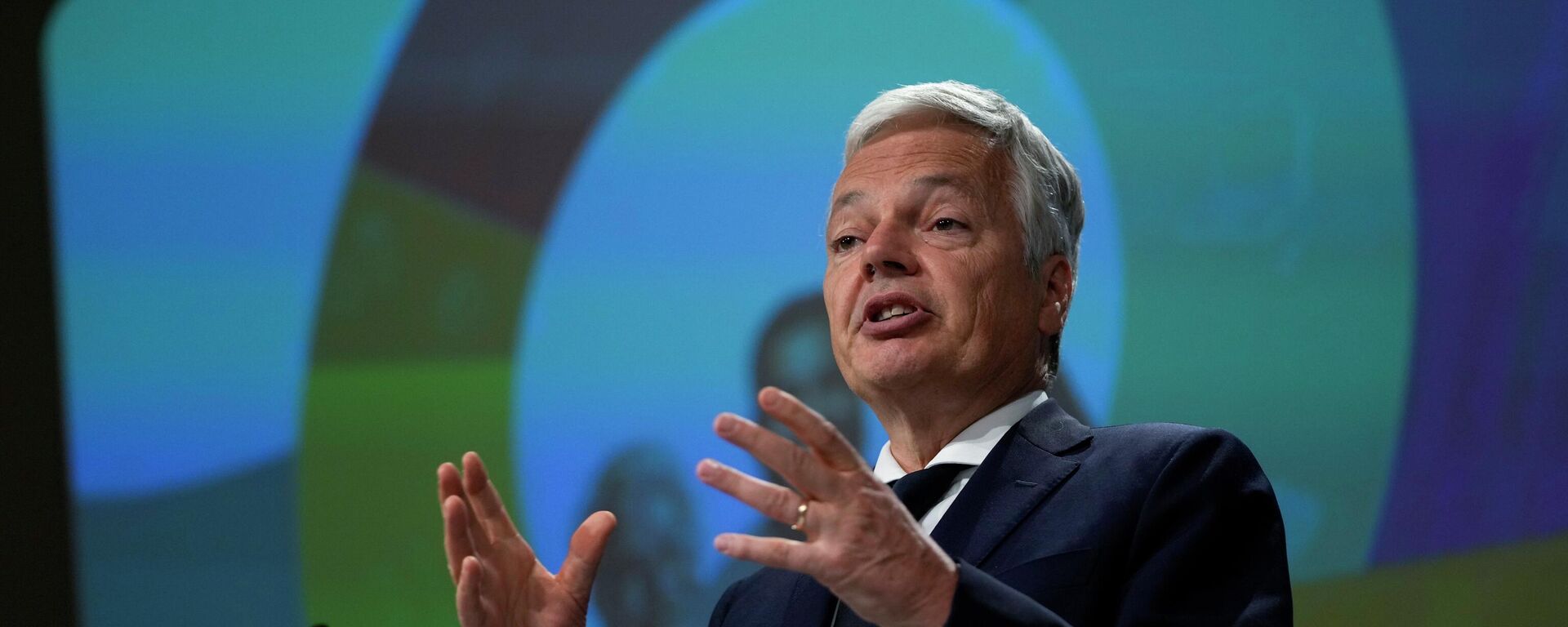 European Commissioner for Justice Didier Reynders speaks during a news conference following a weekly College of Commissioners meeting at the EU headquarters in Brussels, Wednesday, June 30, 2021 - Sputnik International, 1920, 14.07.2022