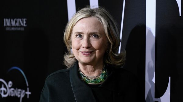 Hillary Clinton attends the premiere of We Feed People at the SVA Theatre on Tuesday, May 3, 2022, in New York. - Sputnik International