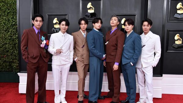 BTS arrives at the 64th Annual Grammy Awards at the MGM Grand Garden Arena on Sunday, April 3, 2022, in Las Vegas - Sputnik International