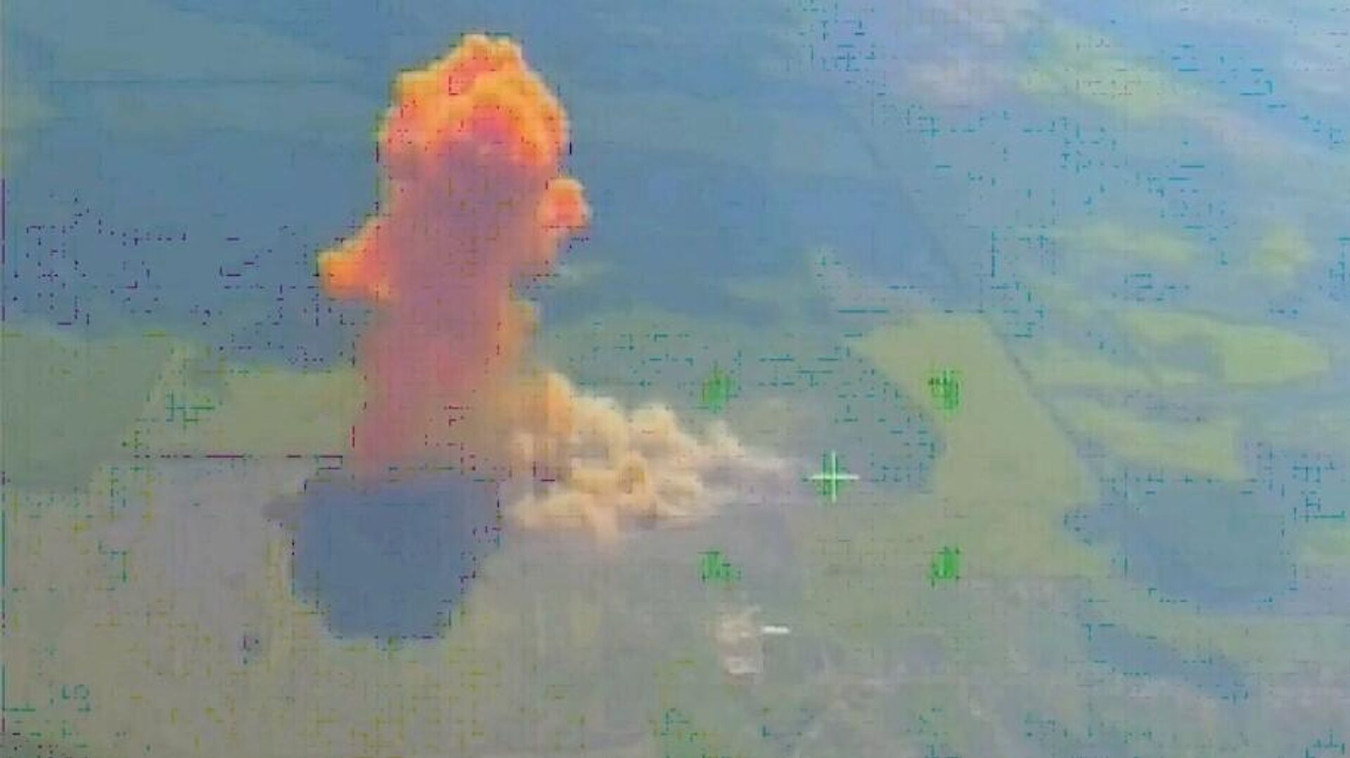 Poisonous cloud rising above the village of Mazanovka in the Donetsk region - Sputnik International, 1920, 16.05.2022