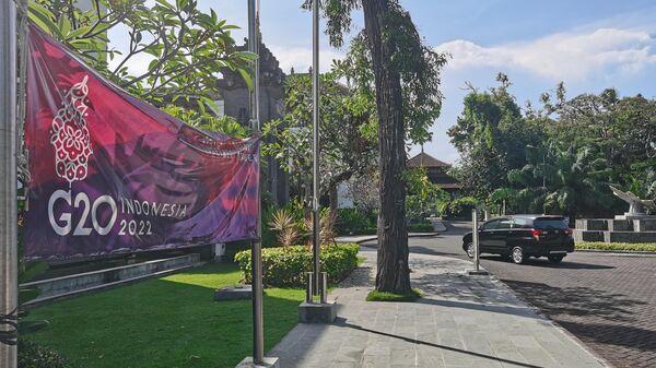  - Sputnik International