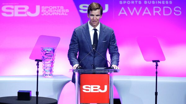 NEW YORK, NEW YORK - MAY 18: Eli Manning speaks during the 15th Annual Sports Business Journal Awards ceremony at New York Marriott Marquis Hotel on May 18, 2022 in New York City - Sputnik International