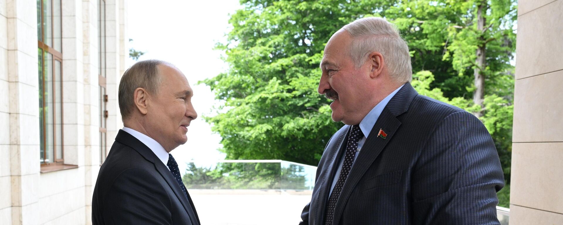 May 23, 2022. Russian President Vladimir Putin and Belarusian President Alexander Lukashenko (right) during a meeting. - Sputnik International, 1920, 01.11.2023