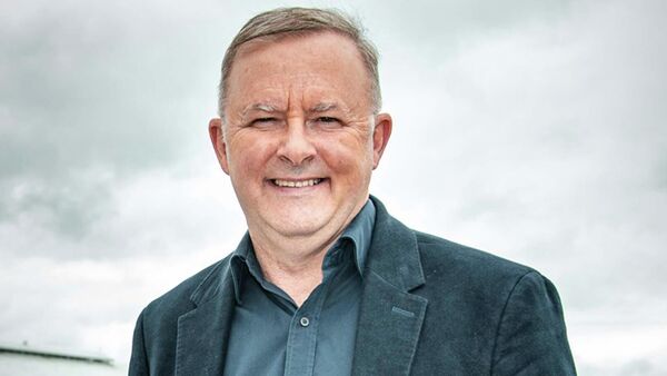  - Sputnik International