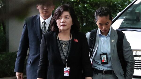 In this June 11, 2018 file photo, North Korean Vice Foreign Minister Choe Son Hui, center, arrives for a meeting with U.S. Ambassador to the Philippines Sung Kim at the Ritz-Carlton Millenia Hotel in Singapore ahead of the summit between U.S. President Donald Trump and North Korean leader Kim Jong Un. Choe is the highest-level female diplomat in North Korea. - Sputnik International