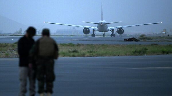 A Qatar Airways aircraft bound to Qatar prepares to take off at the airport in Kabul on September 10, 2021.  - Sputnik International