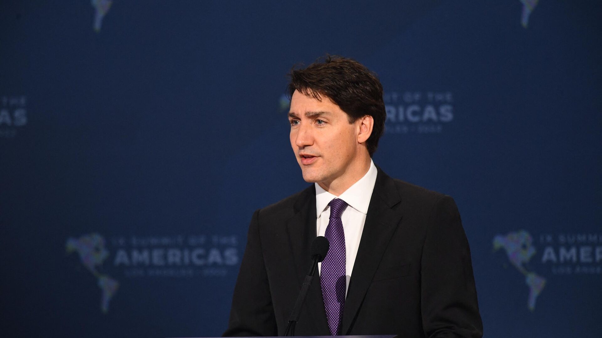Canadian Prime Minister Justin Trudeau speaks during plenary session of the 9th Summit of the Americas in Los Angeles, California, June 10, 2022.  - Sputnik International, 1920, 13.06.2022