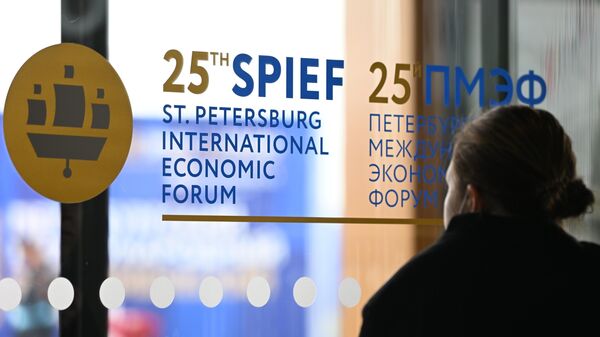 The logo of the Saint Petersburg International Economic Forum (SPIEF) is seen in St. Petersburg, Russia - Sputnik International