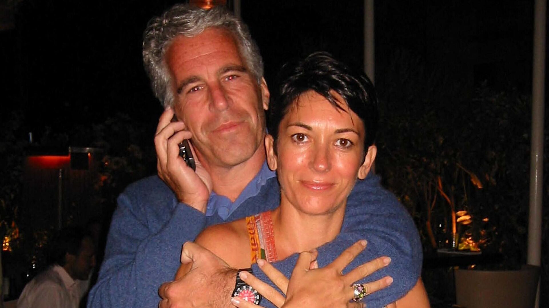 This undated trial evidence image obtained December 8, 2021, from the US District Court for the Southern District of New York shows British socialite Ghislaine Maxwell and US financier Jeffrey Epstein - Sputnik International, 1920, 23.06.2022