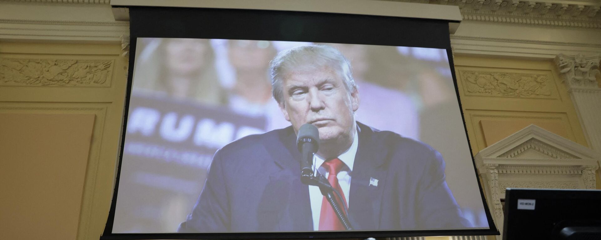 Former U.S. President Donald Trump appears on a video screen during the fourth hearing on the January 6th investigation in the Cannon House Office Building on June 21, 2022 in Washington, DC. - Sputnik International, 1920, 04.07.2022