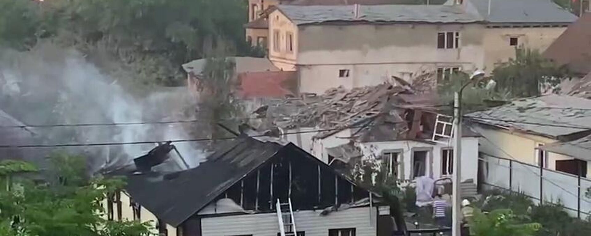 A screenshot from a video depicting a house in Belgorod, Russia, destroyed by the Ukrainian missile strike on 3 July 2022. - Sputnik International, 1920, 03.07.2022